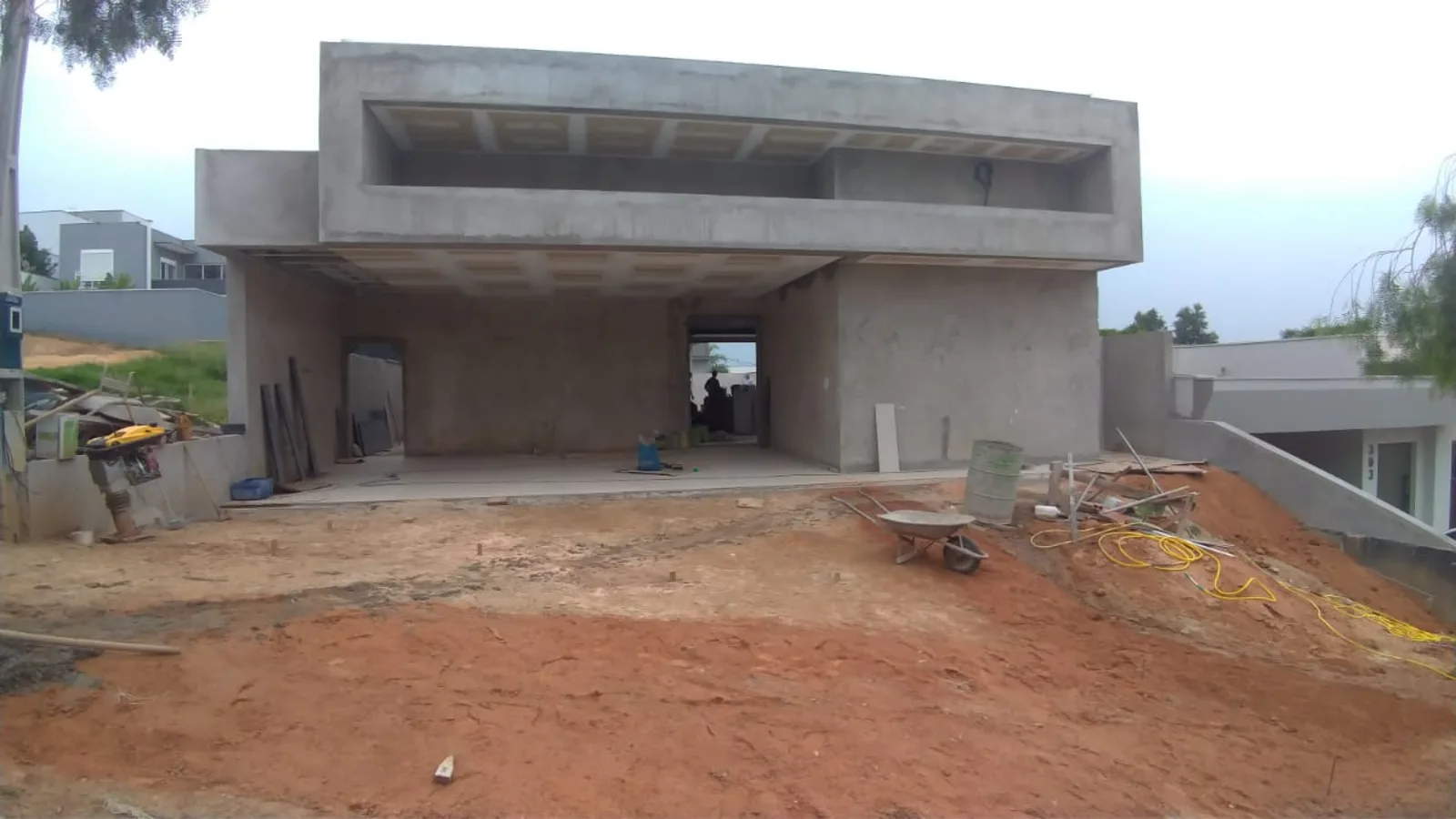 Estrutura de concreto de residência em construção